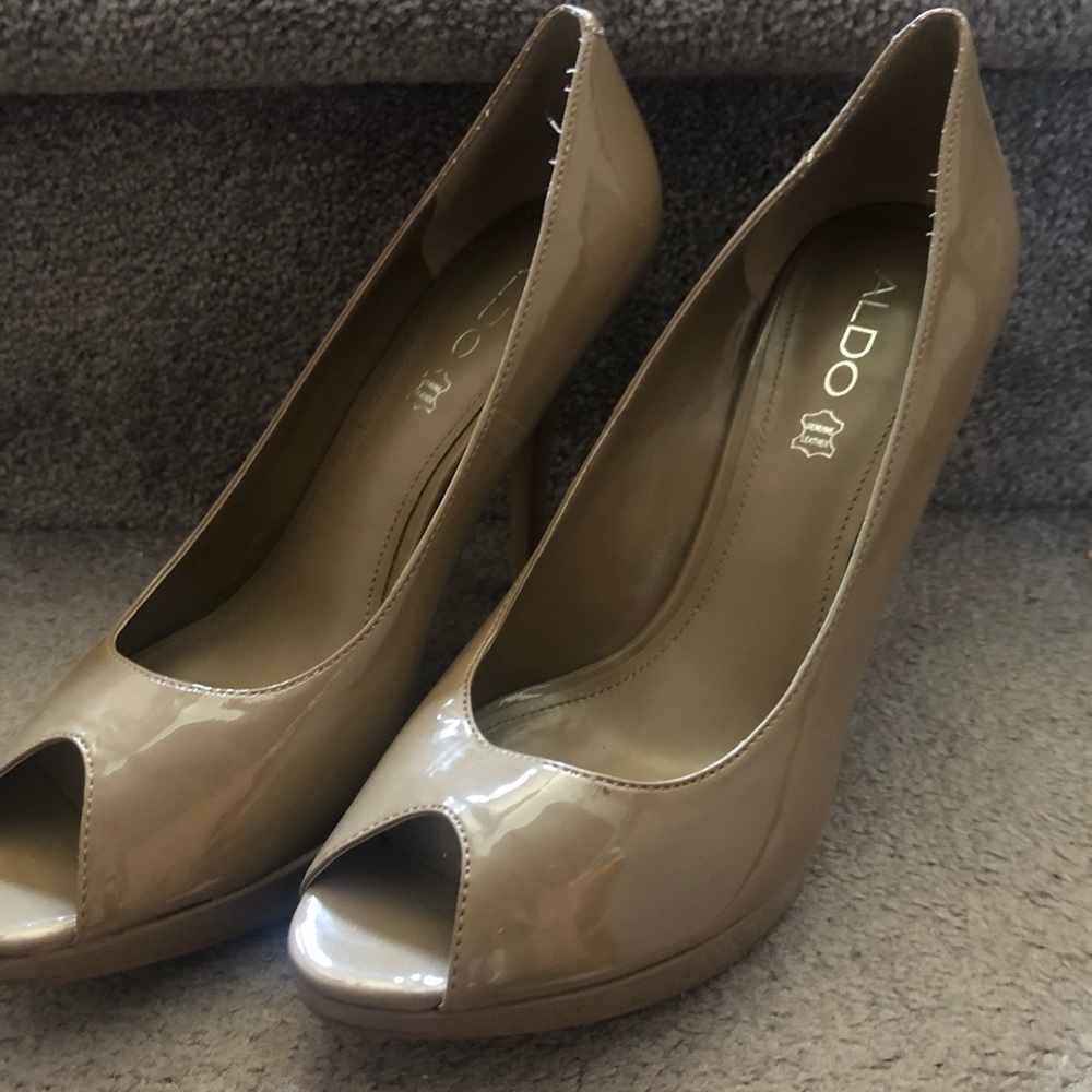 Aldo sliney nude peep toe platform pump sandal 41